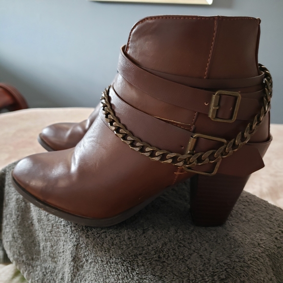 Booties - Picture 2 of 4